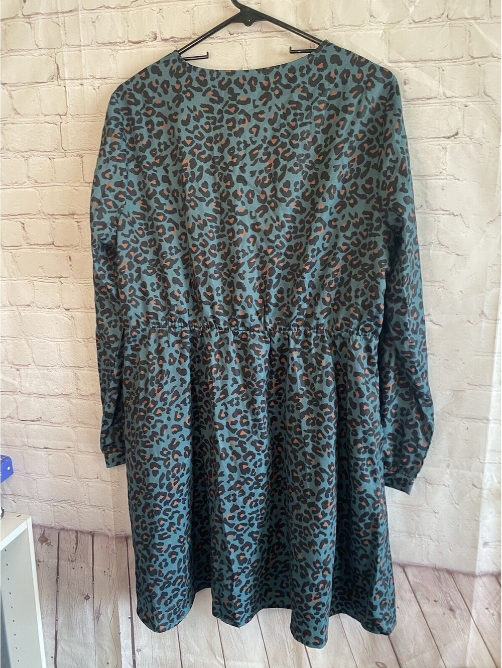 Allegra K GREEN AND BLACK LEOPARD ANIMAL PRINT V NECK LONG SLEEVE DRESS Large - Picture 6 of 6
